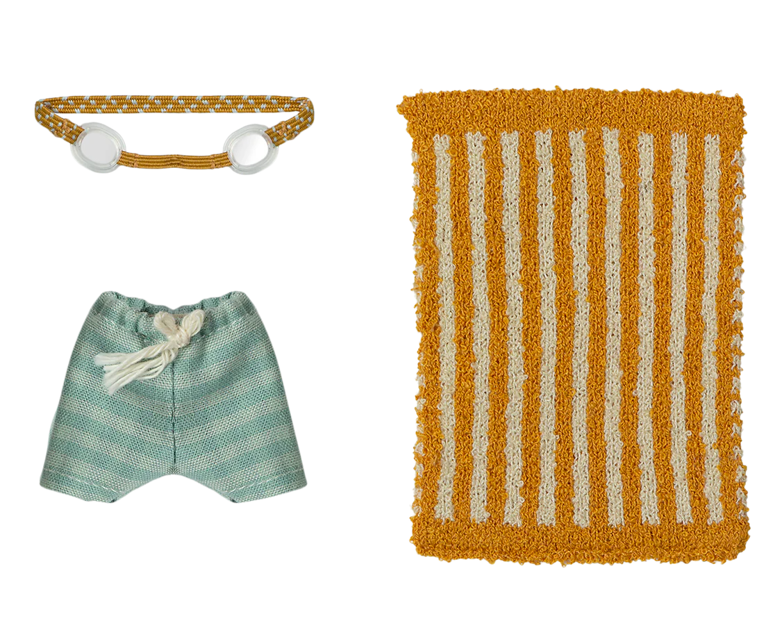 BEACH SET FOR BIG BROTHER MOUSE