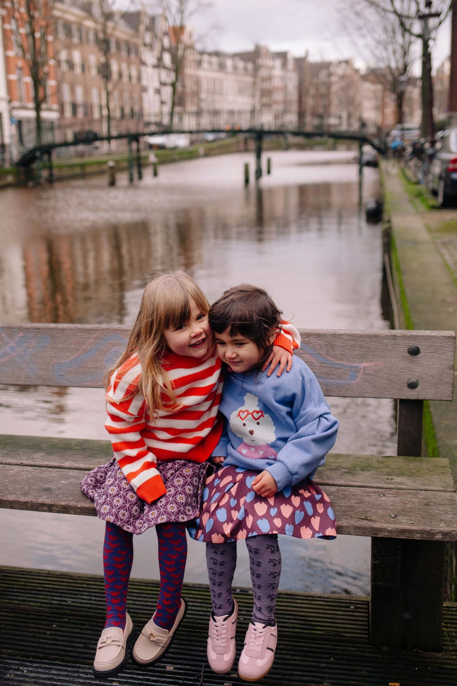 BRILLIANT BLOOM SKIRT GLITTERY FLOWER