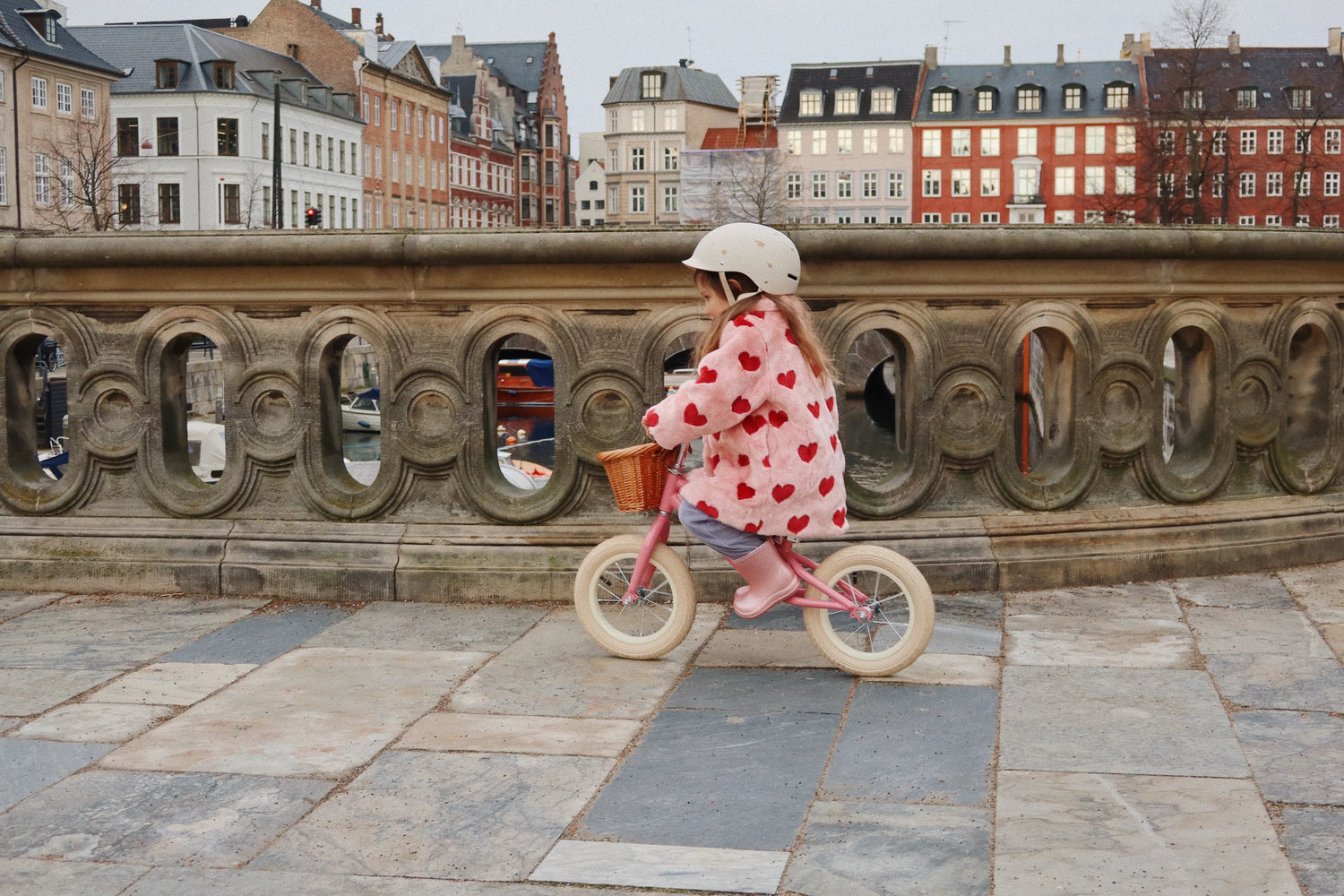 BALANSINIS DVIRATUKAS SPARKLING Kongessloejd