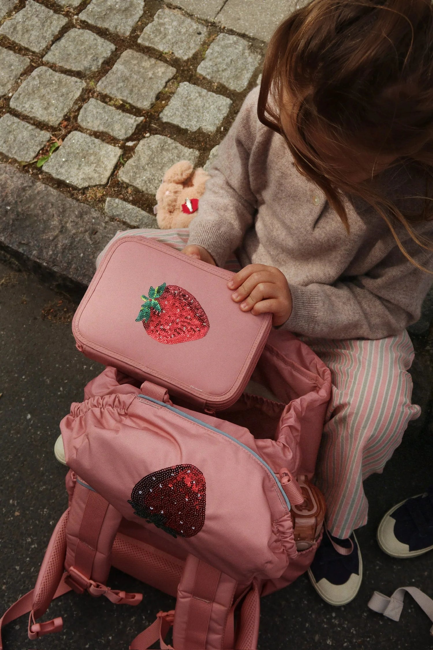 CLOVER PENCIL CASE - ROSETTE