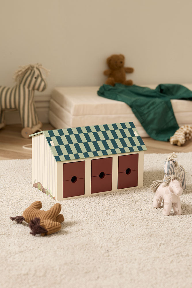 Stable with horses