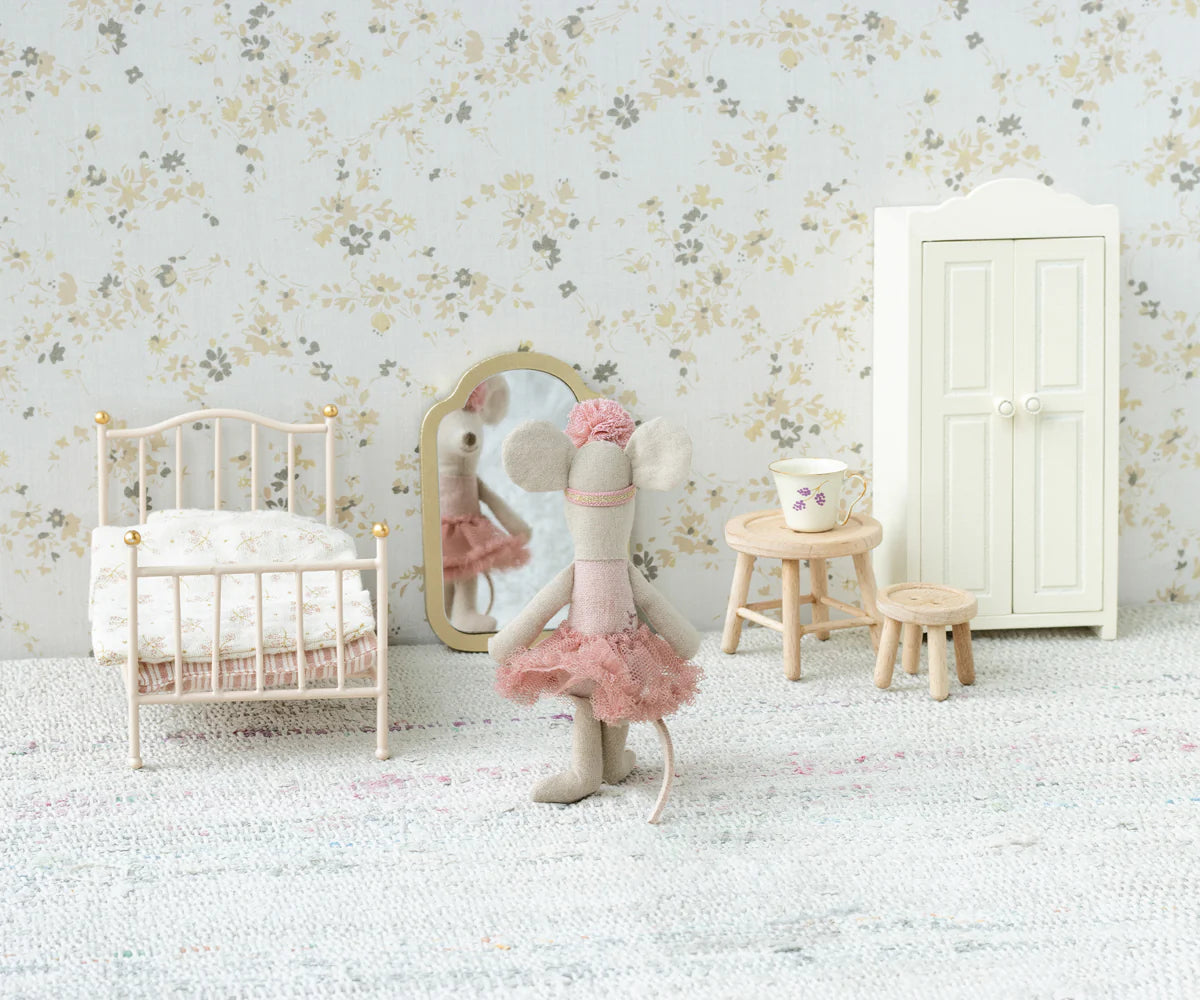 VINTAGE BED, MOUSE - ROSE