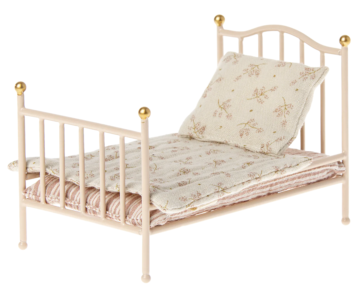 VINTAGE BED, MOUSE - ROSE