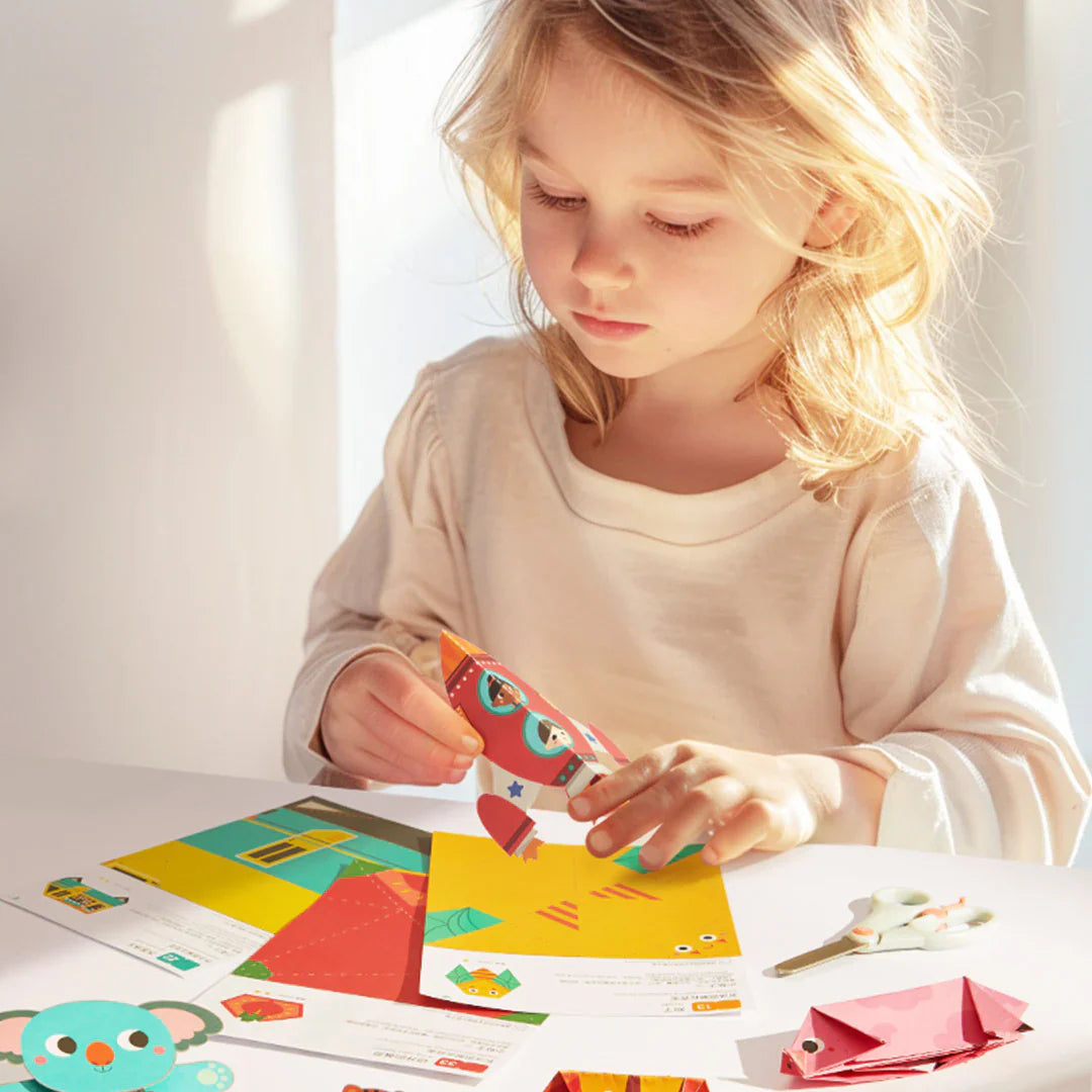 STICKER GLUEING TASK BOOK LEVEL 1