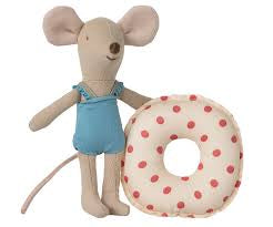 BEACH MOUSE WITH FLOAT MAILEG