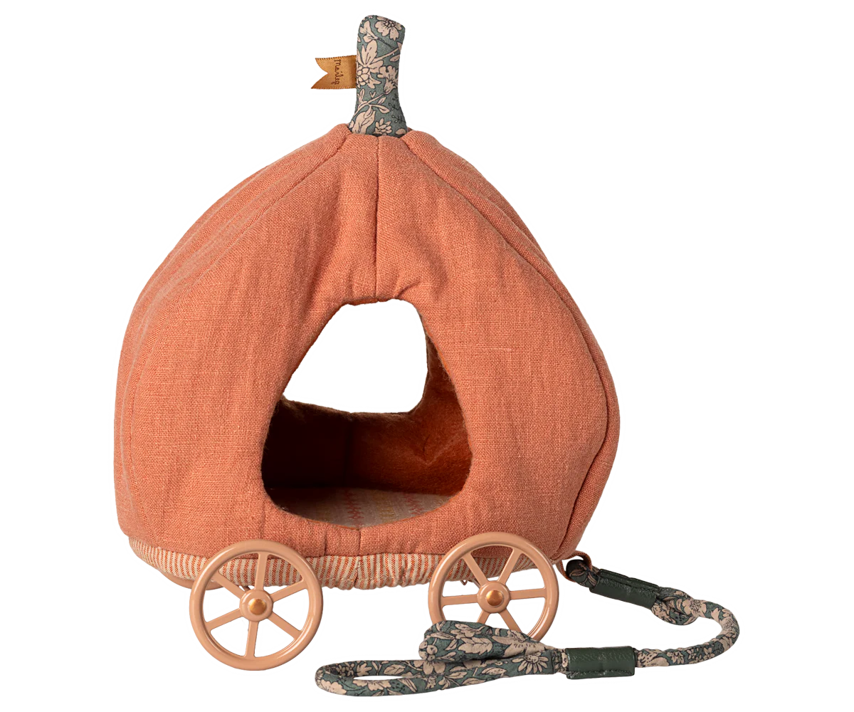 PUMPKIN CARIAGE MOUSE