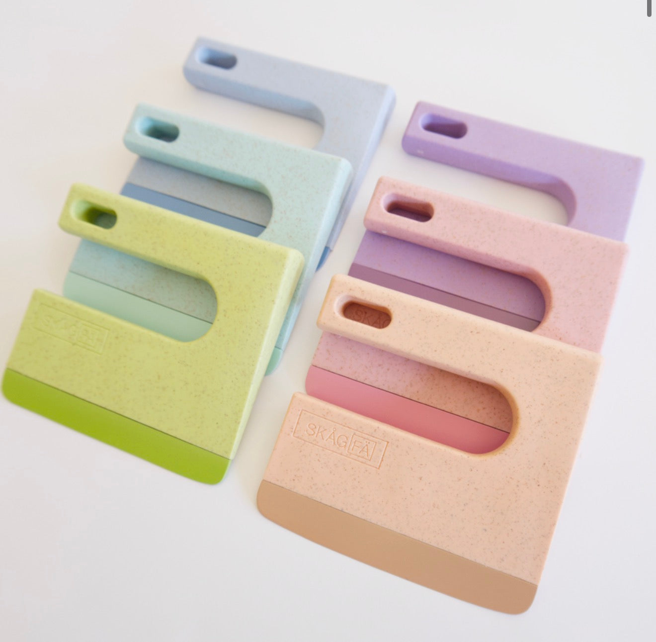 SKÅGFÄ KLYV PIRMASIS VAIKIŠKAS PEILIS