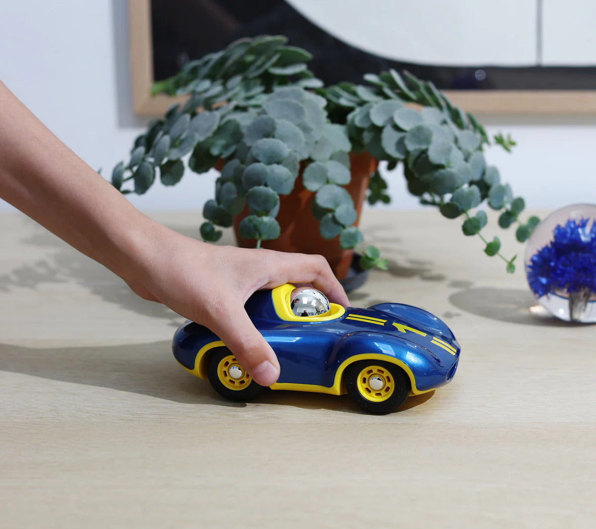 SPEEDY BOY METAL AXEL CAR