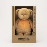 MOONIE ORGANIC HUMMING BEAR - CAPPUCCINO lifestyle