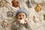 Moonie natural rubber teether Bear Cappuccino