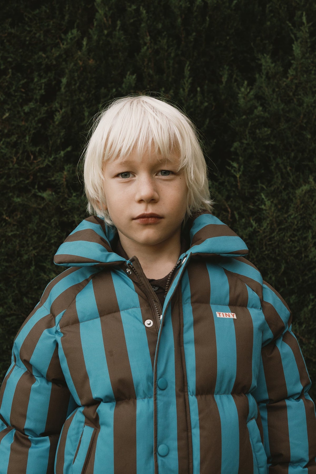 BLUE-CACAO STRIPES SHORT PADDED JACKET