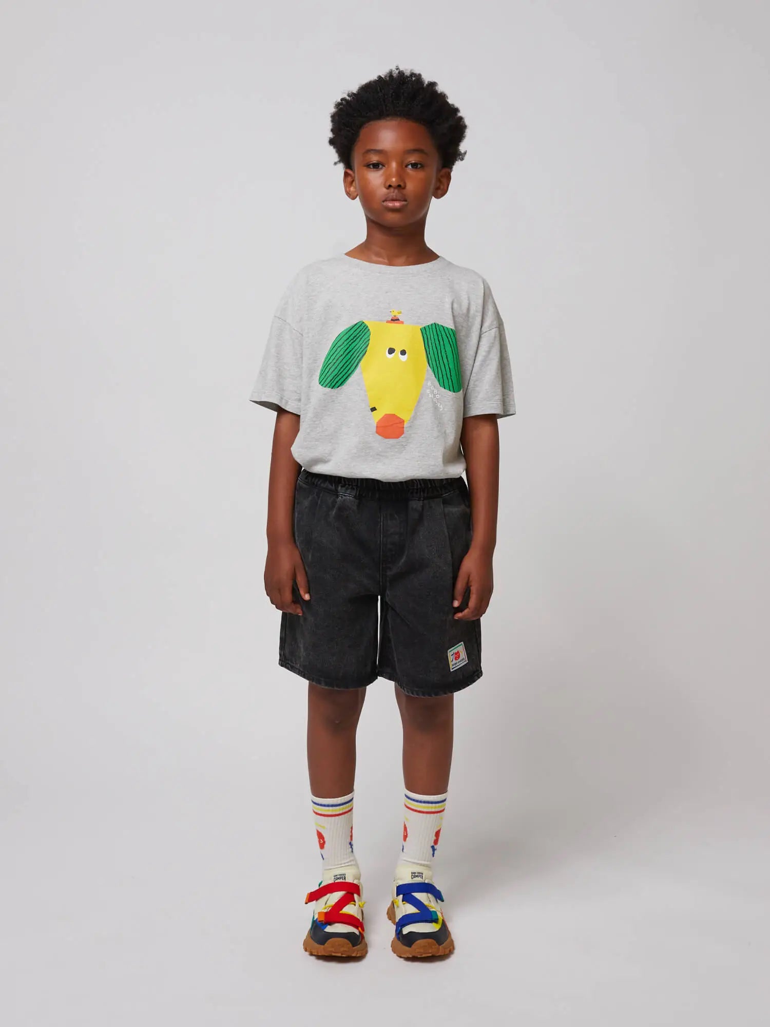 SMILING BLACK DENIM BERMUDA SHORTS