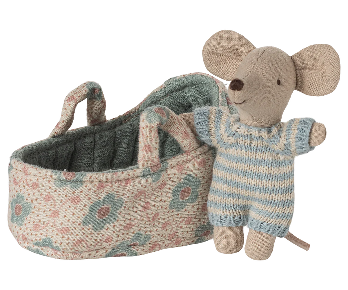 BABY MOUSE IN CARRY COT - BLUE