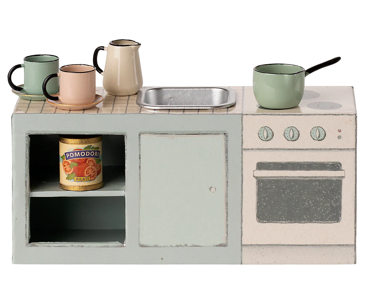 VIRTUVĖS SPINTELĖ, PELIUKAMS