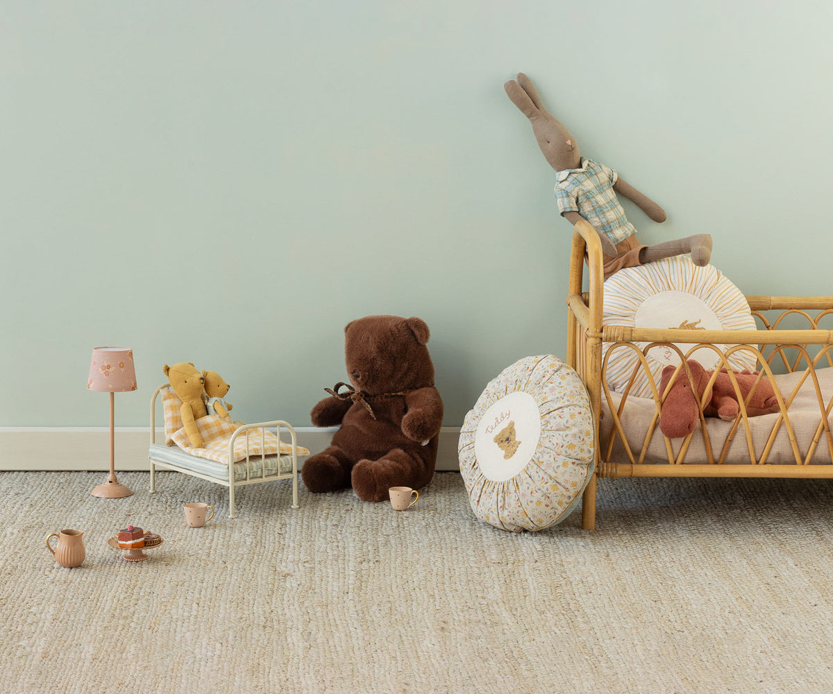 Teddy bear plush, Medium - Dark chocolate