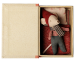 Christmas mouse, Baby in book