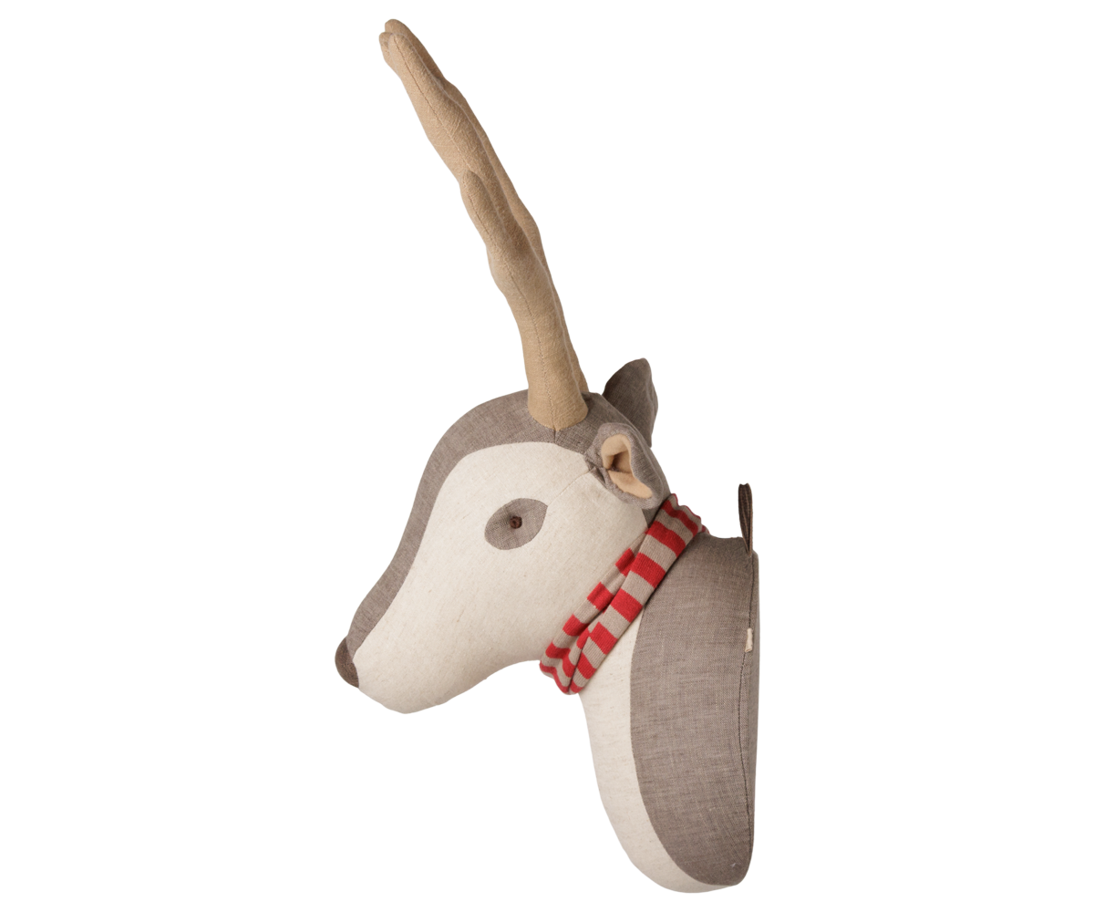 Trophy deer - Light nature