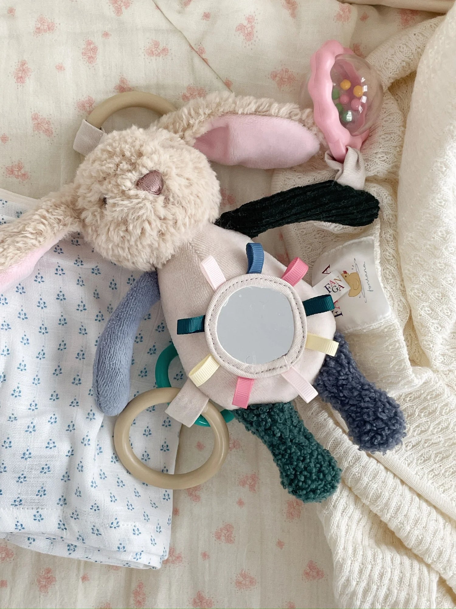 PELUCHE BUNNY