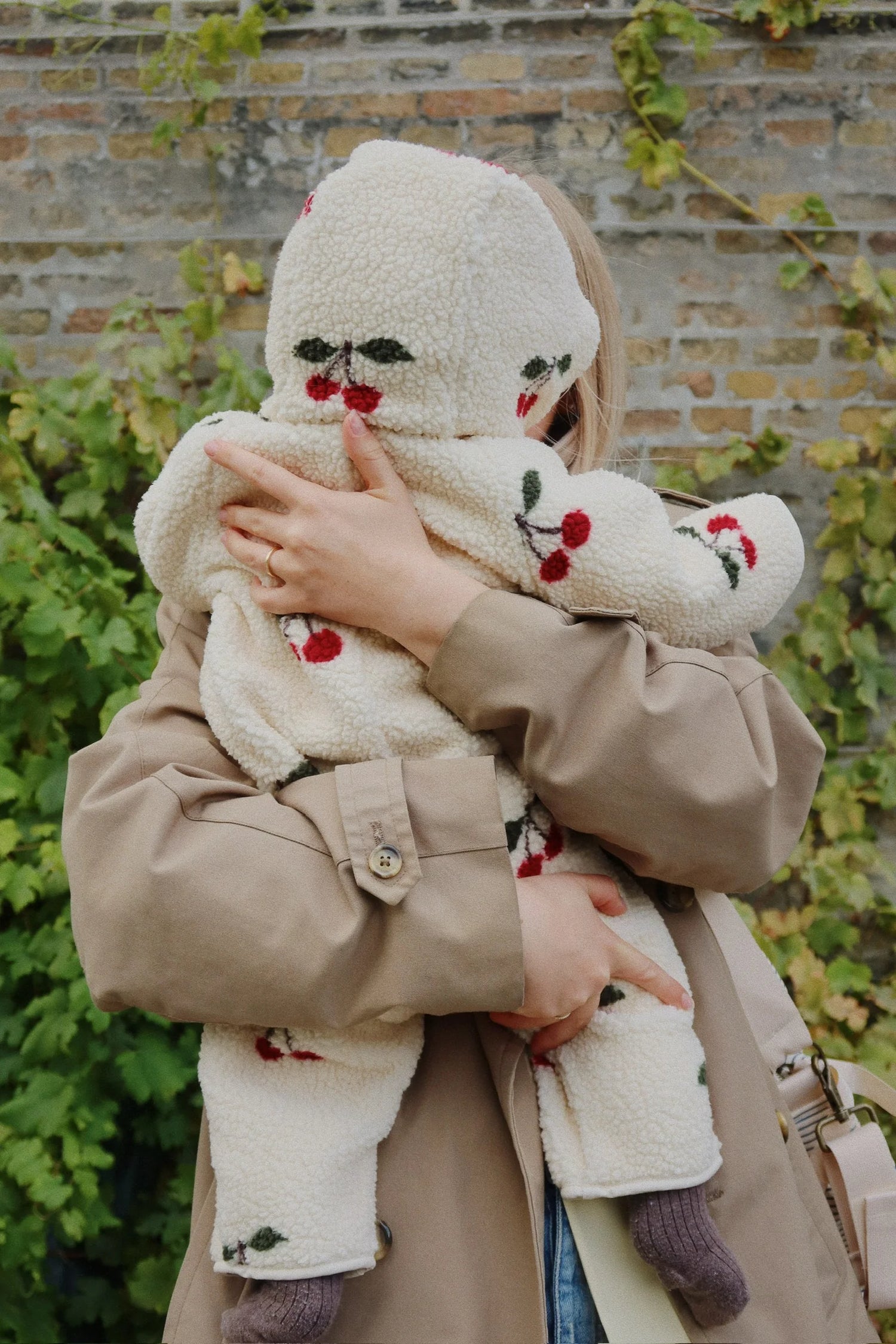 JODY TEDDY ONESIE GRS - MA GRANDE CERISE