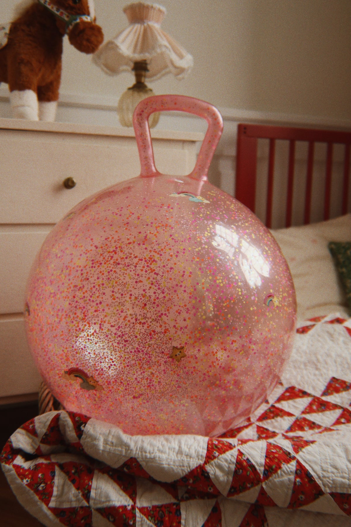 GLITTER JUMP BALL - RAINBOW