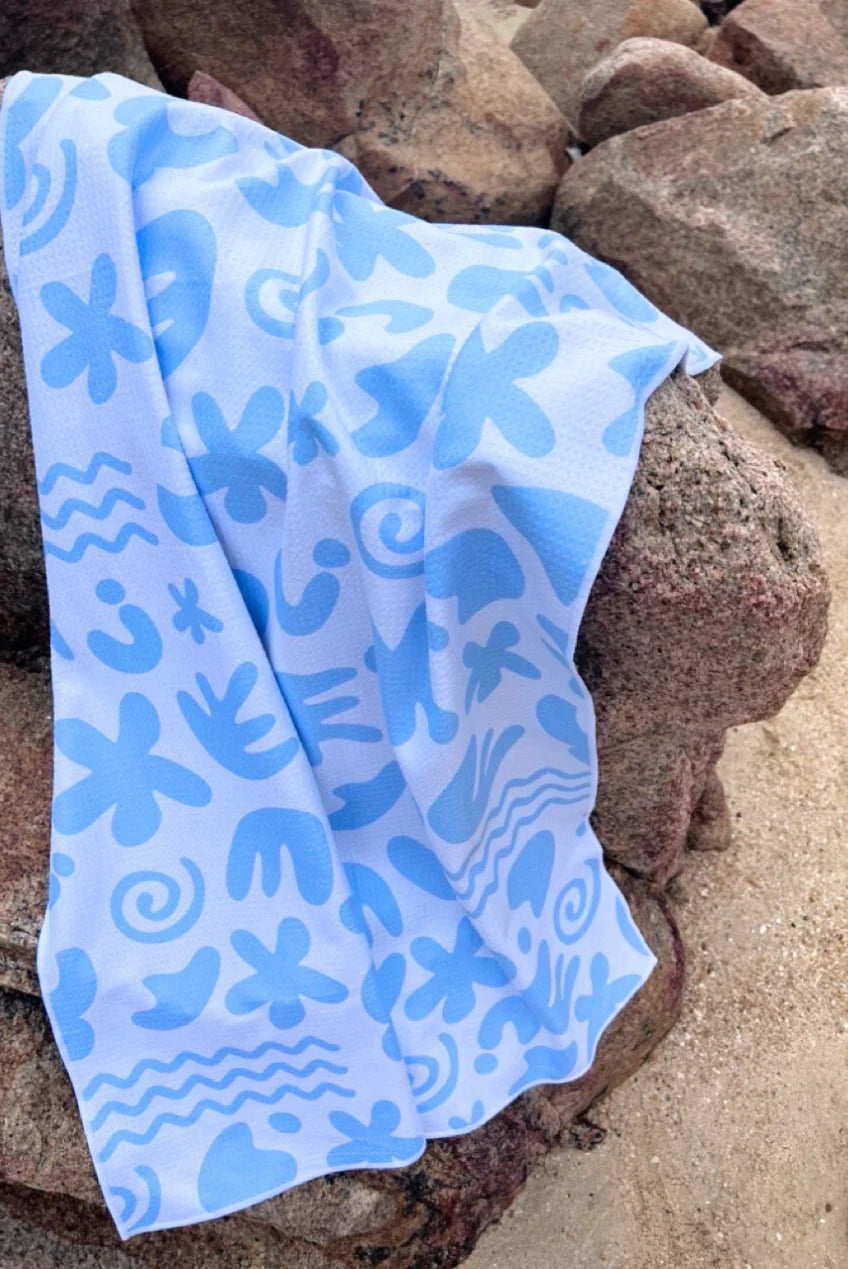 OCEAN | SAND FREE BEACH TOWEL