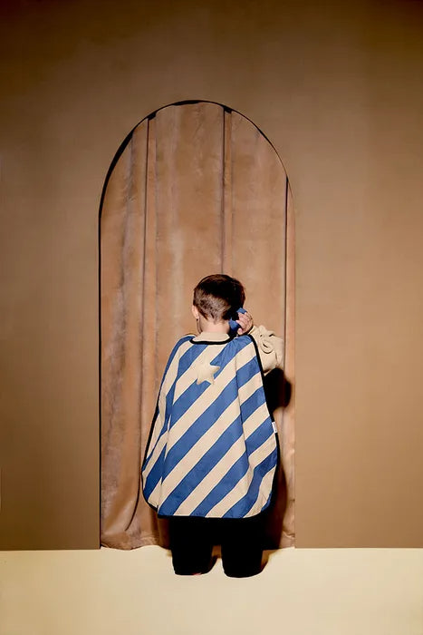 DRESS-UP POLICE PATROL