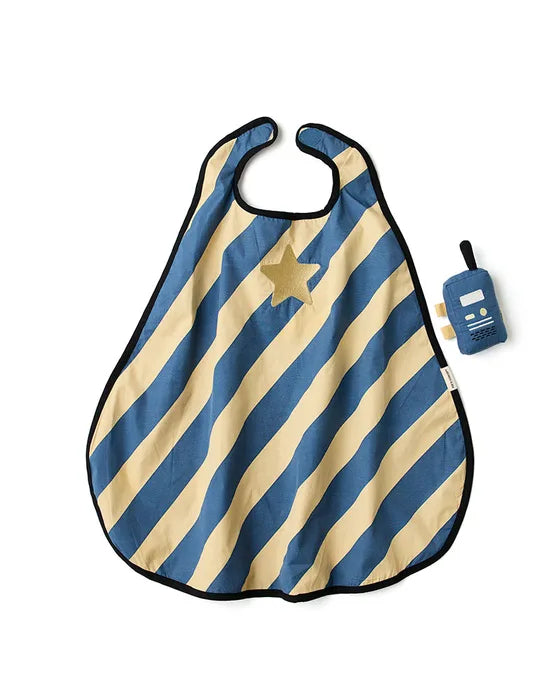 DRESS-UP POLICE PATROL