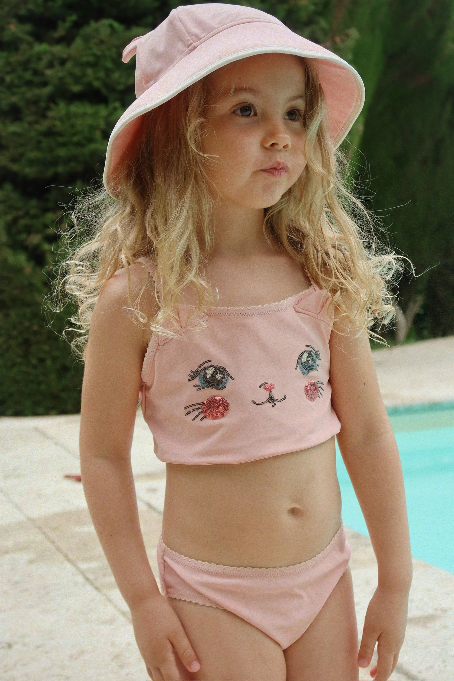 MAUDYMOSI KEPURĖ - KITTY